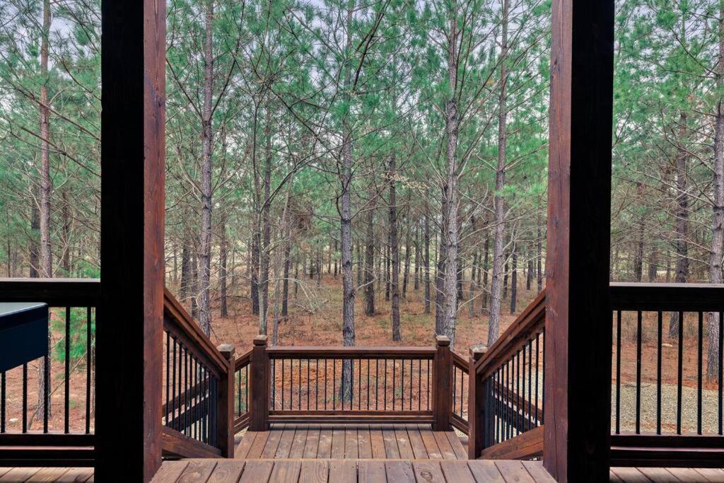 Lone Pine Lodge. Brand New! 2 Bedroom Luxury Cabin. Broken Bow Exterior photo