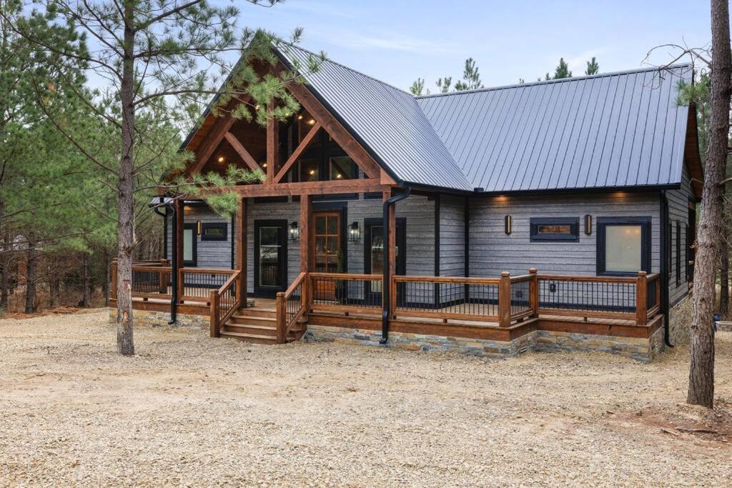 Lone Pine Lodge. Brand New! 2 Bedroom Luxury Cabin. Broken Bow Exterior photo